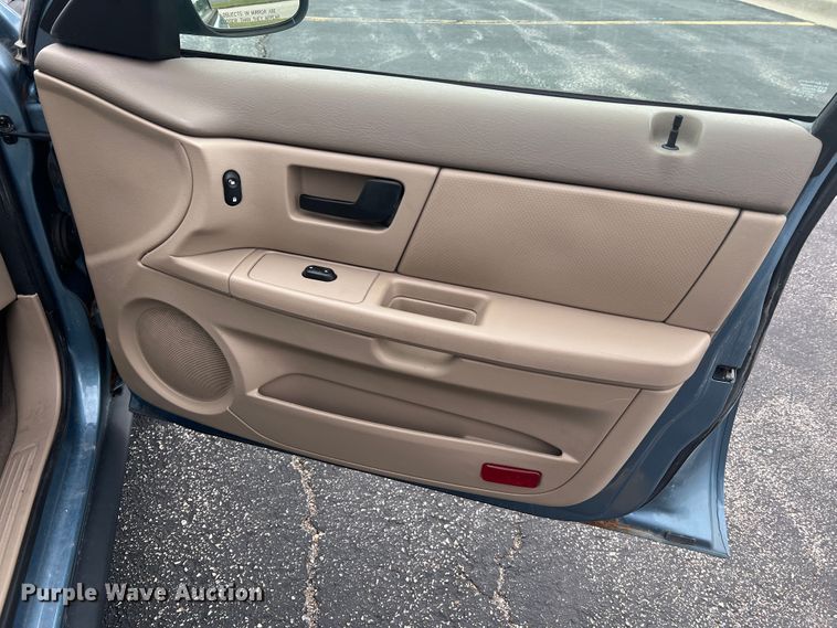 image for item JM9283 2006 Ford Taurus SE