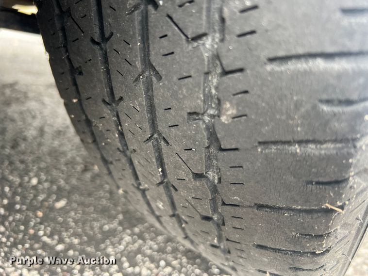 image for item JM9283 2006 Ford Taurus SE