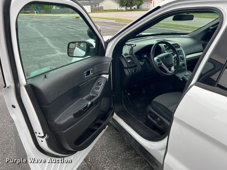 image for item JM9284 2013 Ford Explorer Police Interceptor  SUV