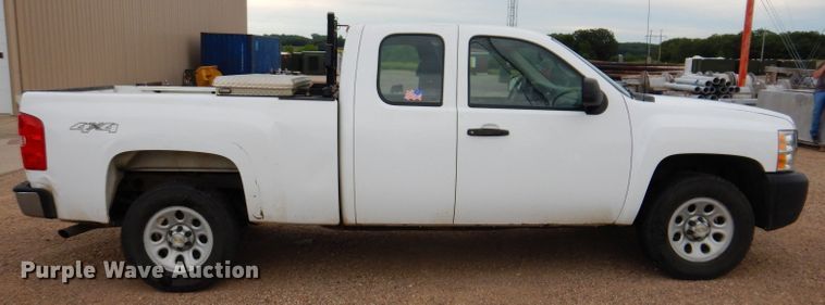 image for item JO9050 2009 Chevrolet Silverado 1500  Ext. Cab pickup truck