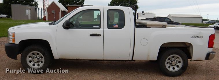 image for item JO9050 2009 Chevrolet Silverado 1500  Ext. Cab pickup truck