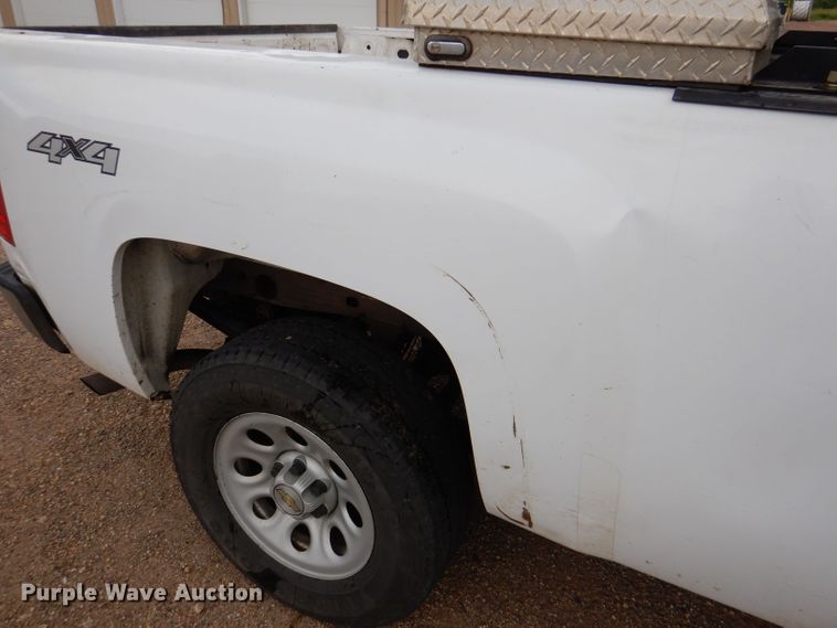 image for item JO9050 2009 Chevrolet Silverado 1500  Ext. Cab pickup truck