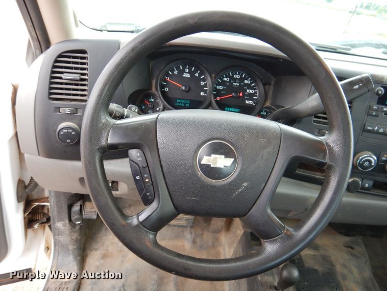 image for item JO9050 2009 Chevrolet Silverado 1500  Ext. Cab pickup truck