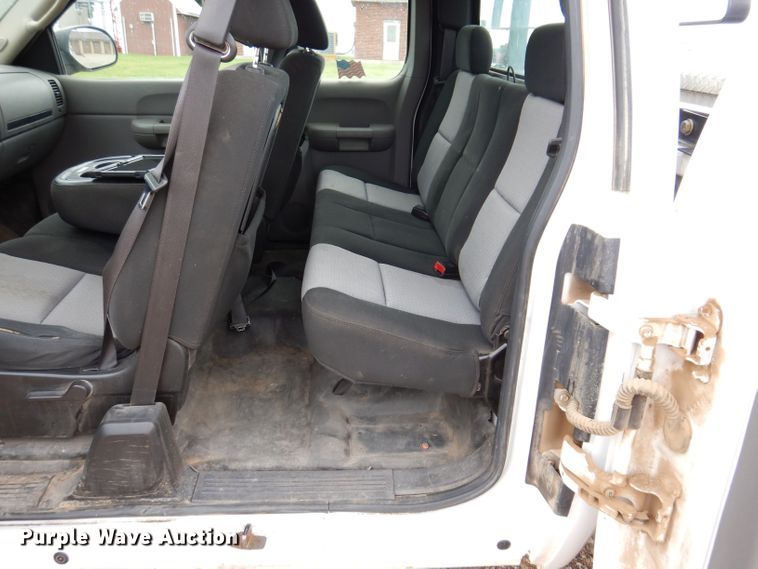 image for item JO9050 2009 Chevrolet Silverado 1500  Ext. Cab pickup truck