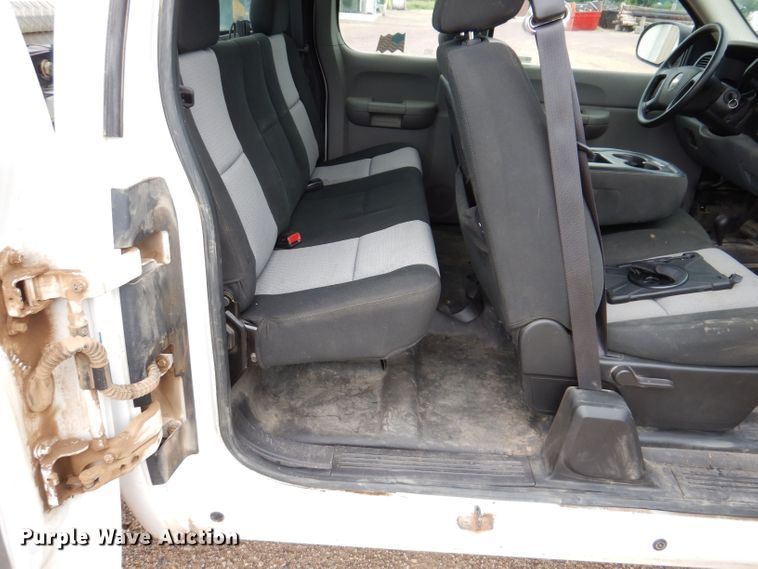 image for item JO9050 2009 Chevrolet Silverado 1500  Ext. Cab pickup truck