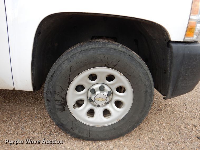 image for item JO9050 2009 Chevrolet Silverado 1500  Ext. Cab pickup truck