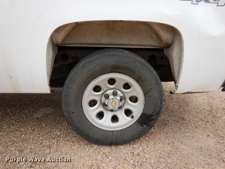 image for item JO9050 2009 Chevrolet Silverado 1500  Ext. Cab pickup truck