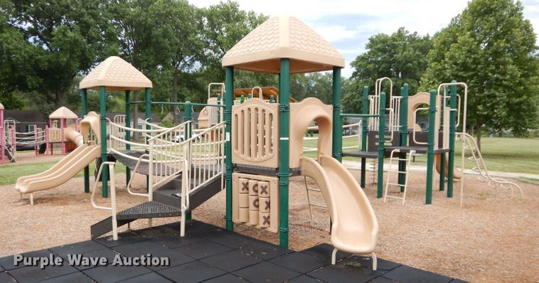 image for item JX9133 Playground equipment