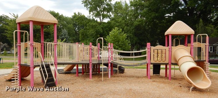image for item JX9134 Playground equipment