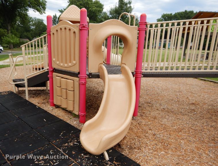 image for item JX9134 Playground equipment