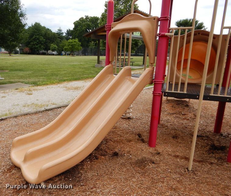 image for item JX9134 Playground equipment