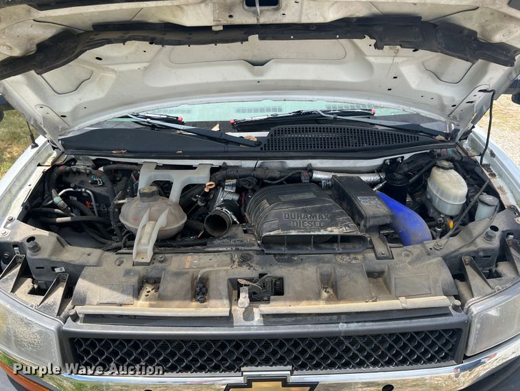 image for item JX9286 2015 Chevrolet Express G3500  ambulance