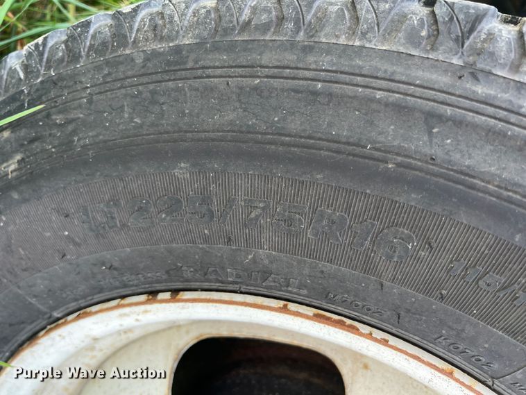 image for item JX9286 2015 Chevrolet Express G3500  ambulance