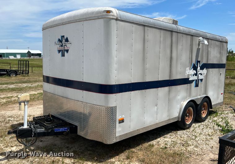 image for item JX9287 2005 Doolittle  enclosed cargo trailer