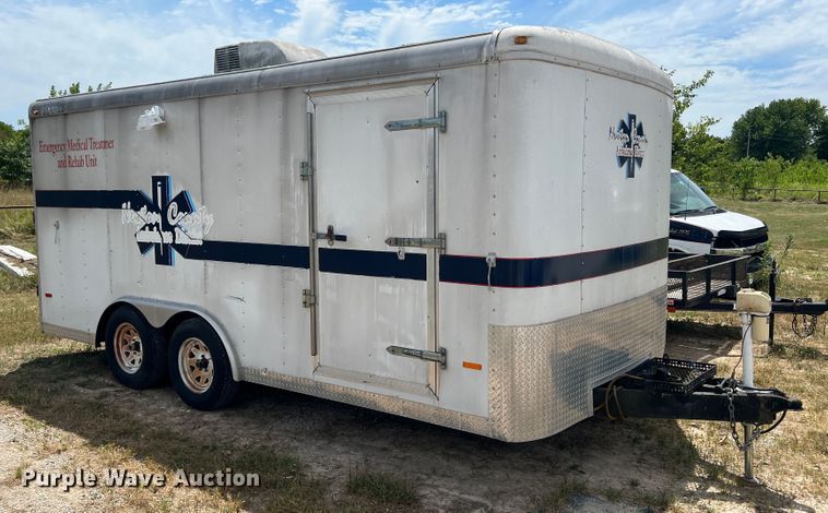 image for item JX9287 2005 Doolittle  enclosed cargo trailer