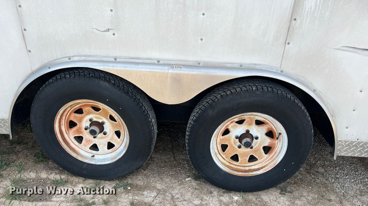 image for item JX9287 2005 Doolittle  enclosed cargo trailer