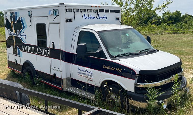 image for item JX9288 2013 Chevrolet Express G3500  ambulance