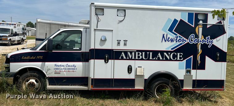 image for item JX9288 2013 Chevrolet Express G3500  ambulance