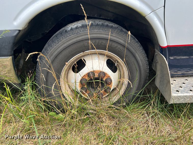 image for item JX9288 2013 Chevrolet Express G3500  ambulance