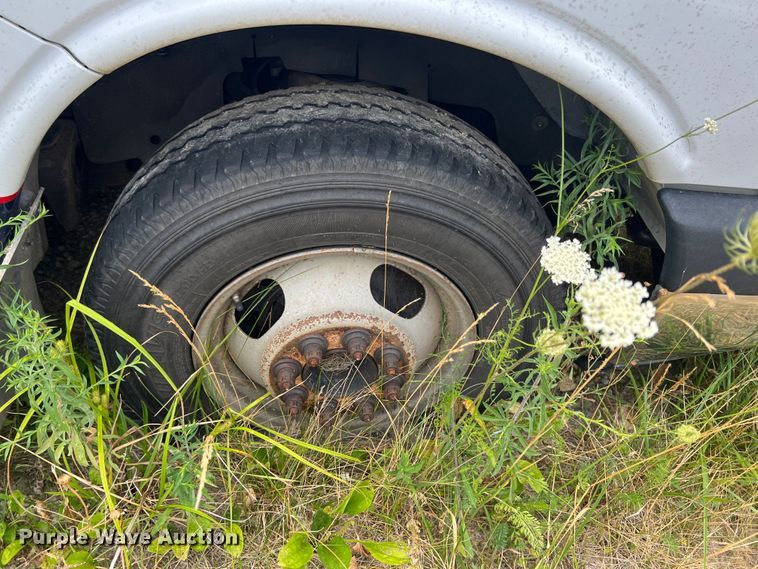 image for item JX9288 2013 Chevrolet Express G3500  ambulance