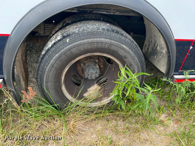 image for item JX9288 2013 Chevrolet Express G3500  ambulance