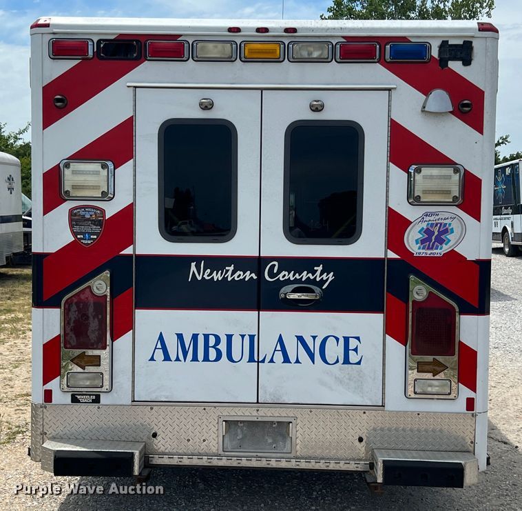 image for item JX9289 2009 Chevrolet Express 3500  ambulance