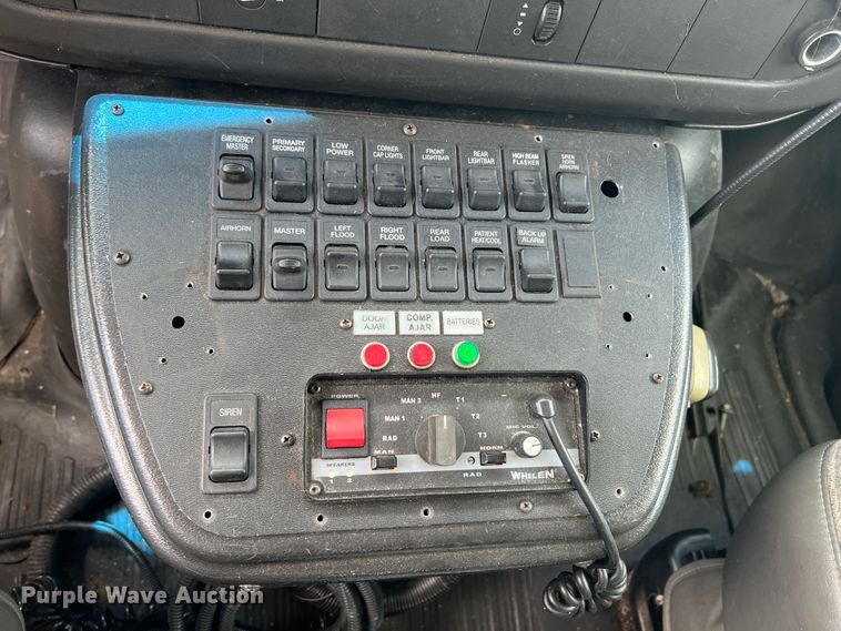 image for item JX9289 2009 Chevrolet Express 3500  ambulance