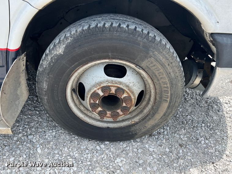 image for item JX9289 2009 Chevrolet Express 3500  ambulance