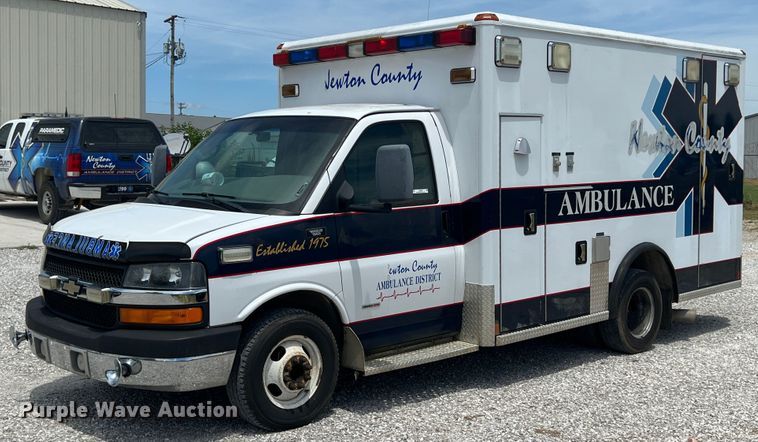image for item JX9290 2007 Chevrolet Express G3500  ambulance