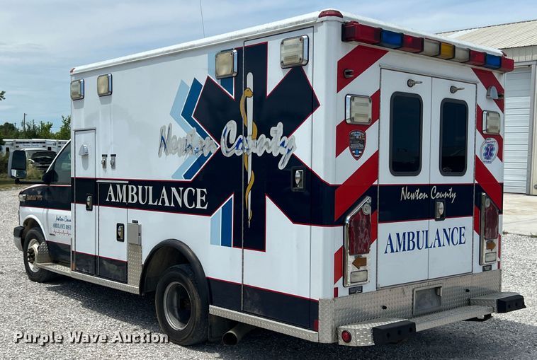 image for item JX9290 2007 Chevrolet Express G3500  ambulance