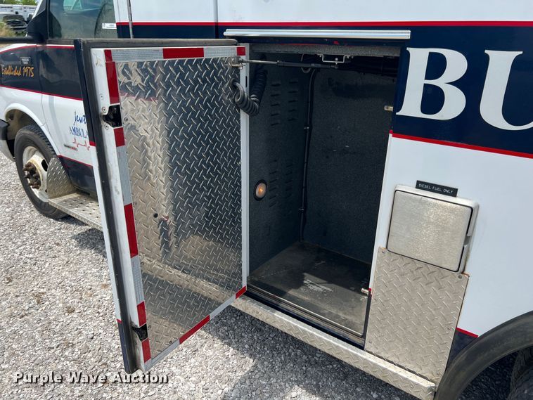 image for item JX9290 2007 Chevrolet Express G3500  ambulance