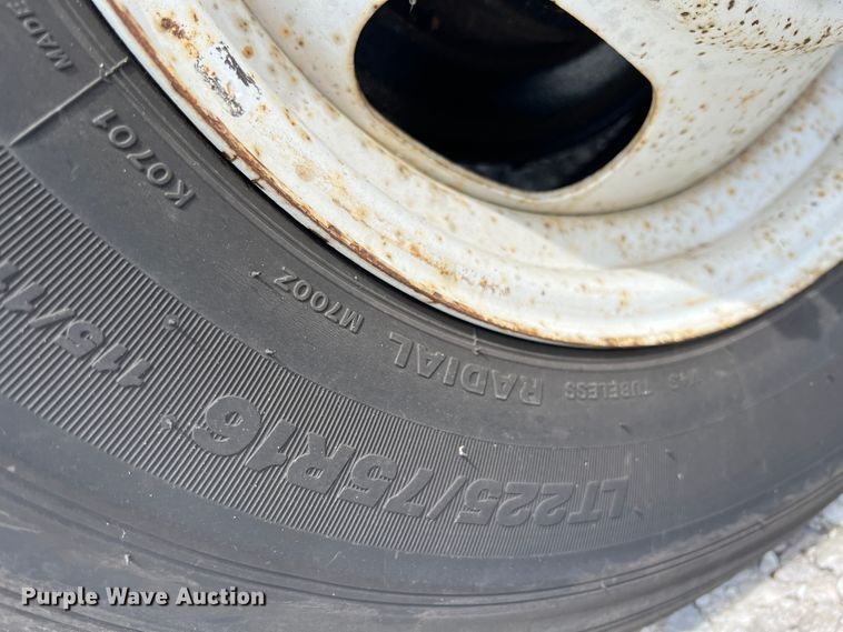 image for item JX9290 2007 Chevrolet Express G3500  ambulance