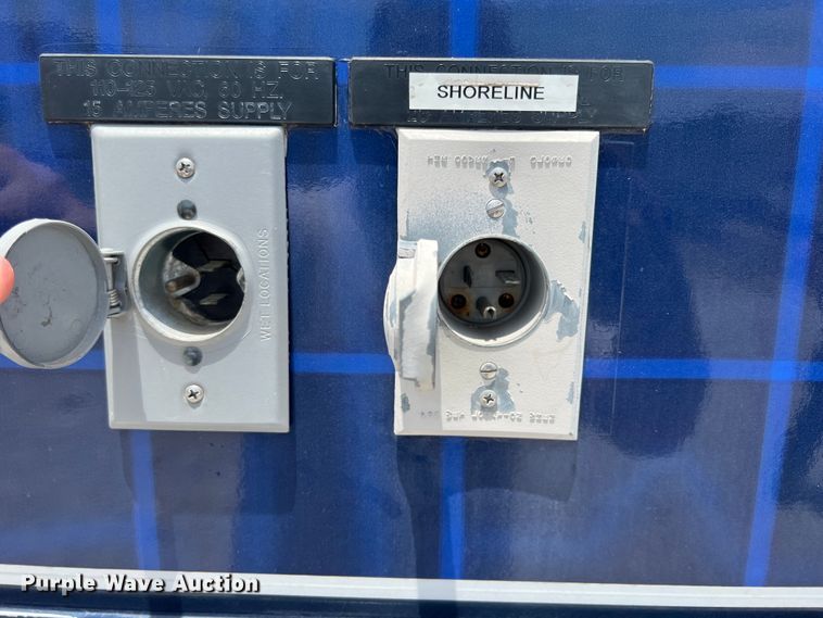 image for item JX9291 2001 Ford E450 Super Duty  ambulance