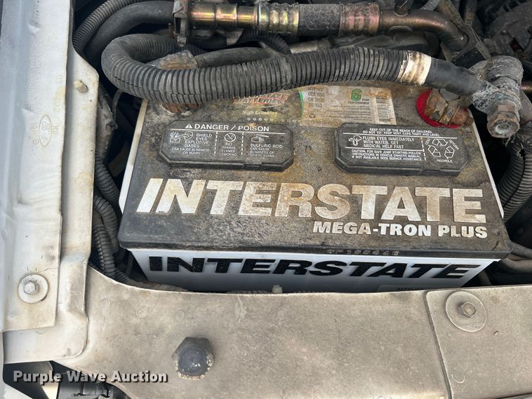 image for item JX9291 2001 Ford E450 Super Duty  ambulance