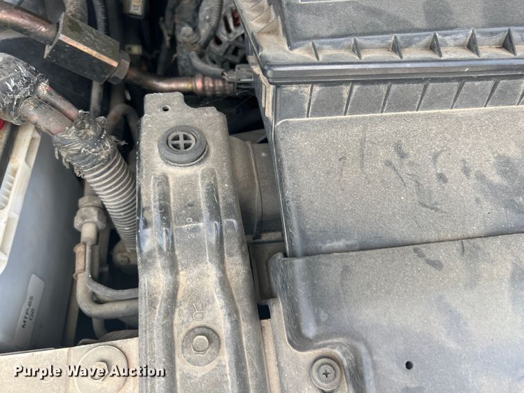 image for item JX9291 2001 Ford E450 Super Duty  ambulance