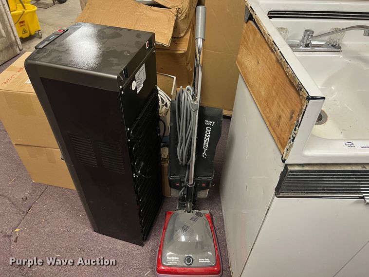 image for item JX9299 Office supplies and equipment