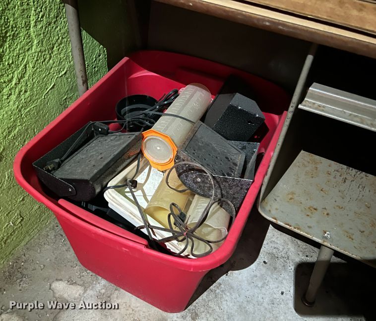 image for item JX9301 Office supplies and equipment