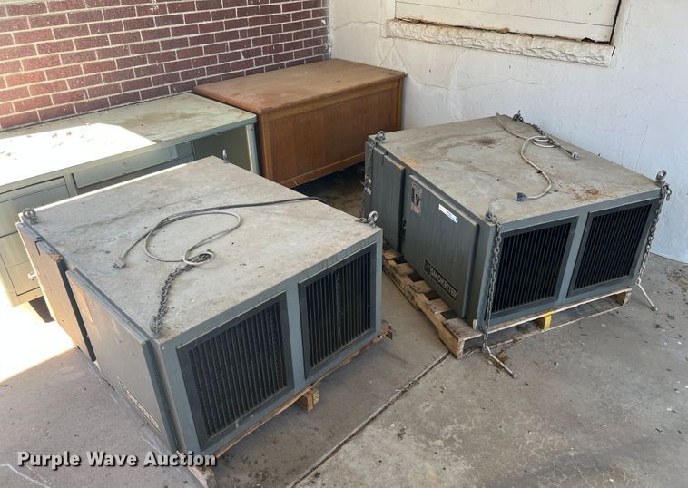 image for item JX9303 (2) Smokeeter D0-SAB air purifiers