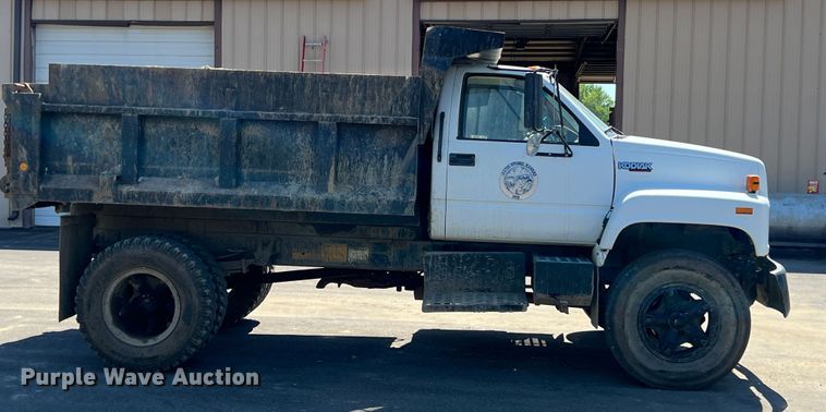 image for item JX9314 1991 Chevrolet Kodiak C5500  dump truck