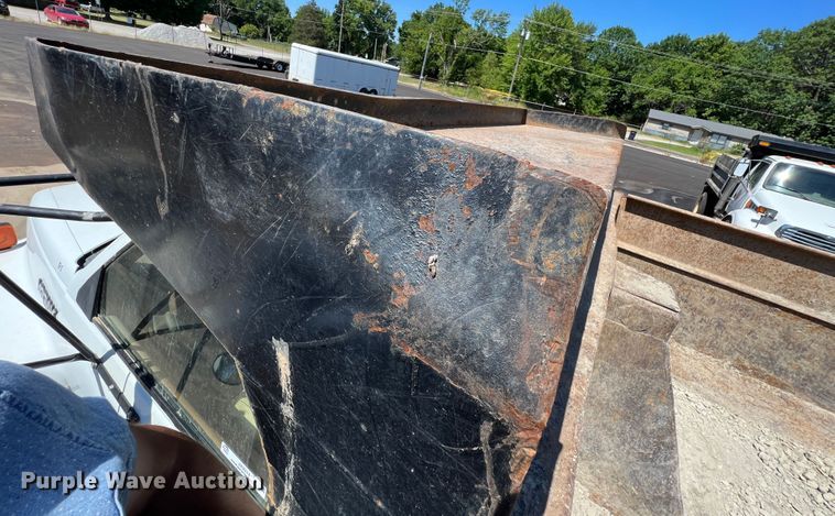 image for item JX9314 1991 Chevrolet Kodiak C5500  dump truck