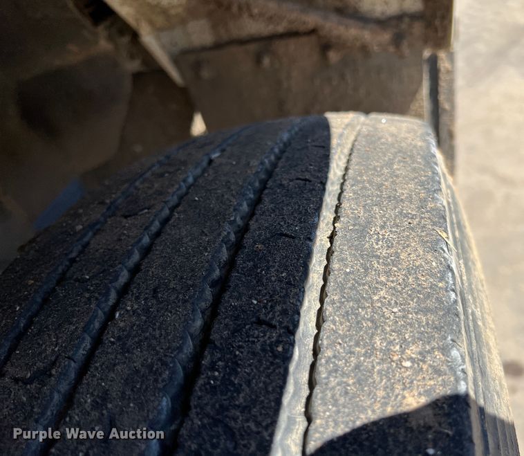 image for item JX9314 1991 Chevrolet Kodiak C5500  dump truck