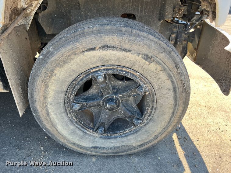 image for item JX9314 1991 Chevrolet Kodiak C5500  dump truck