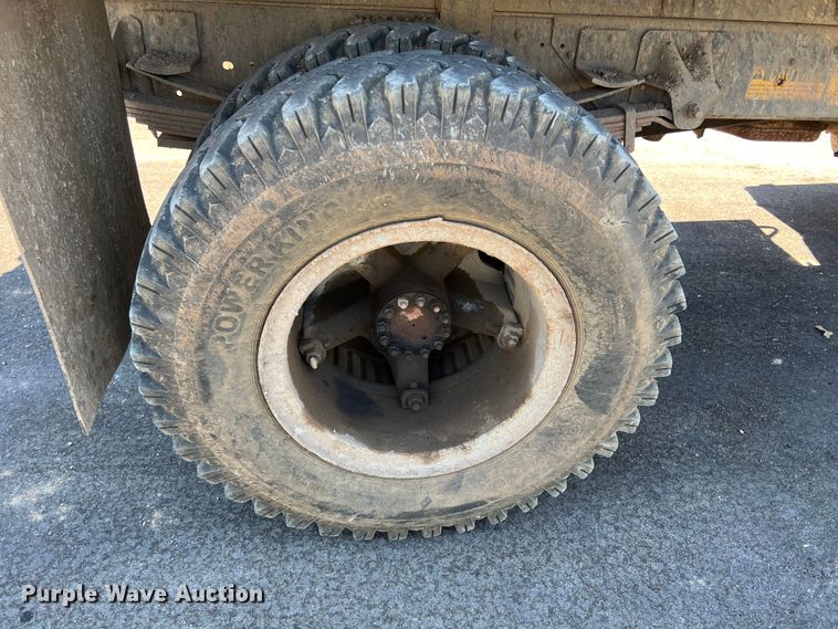 image for item JX9314 1991 Chevrolet Kodiak C5500  dump truck