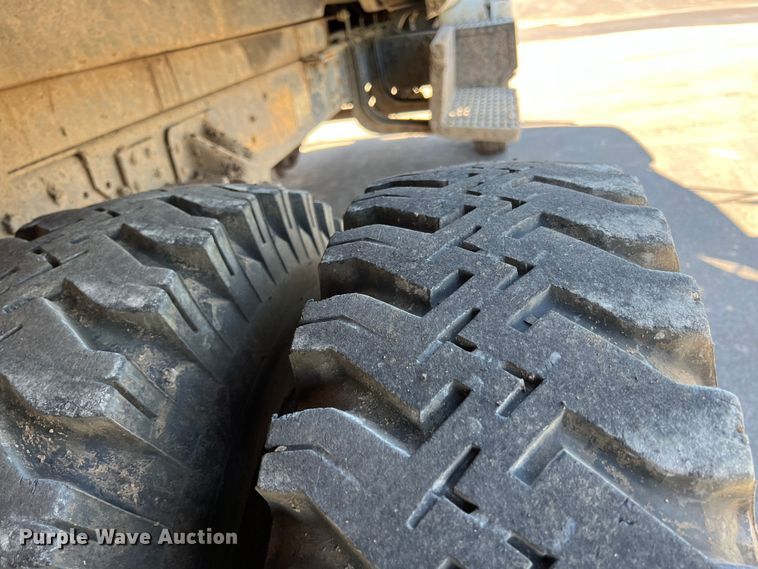 image for item JX9314 1991 Chevrolet Kodiak C5500  dump truck