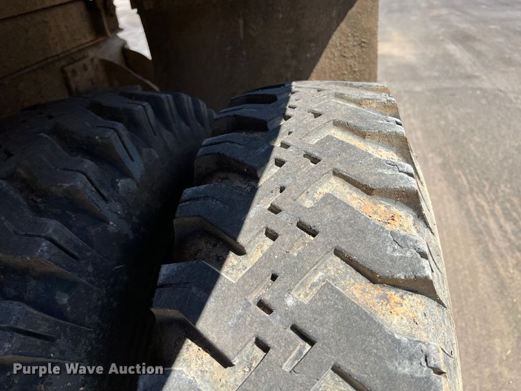 image for item JX9314 1991 Chevrolet Kodiak C5500  dump truck