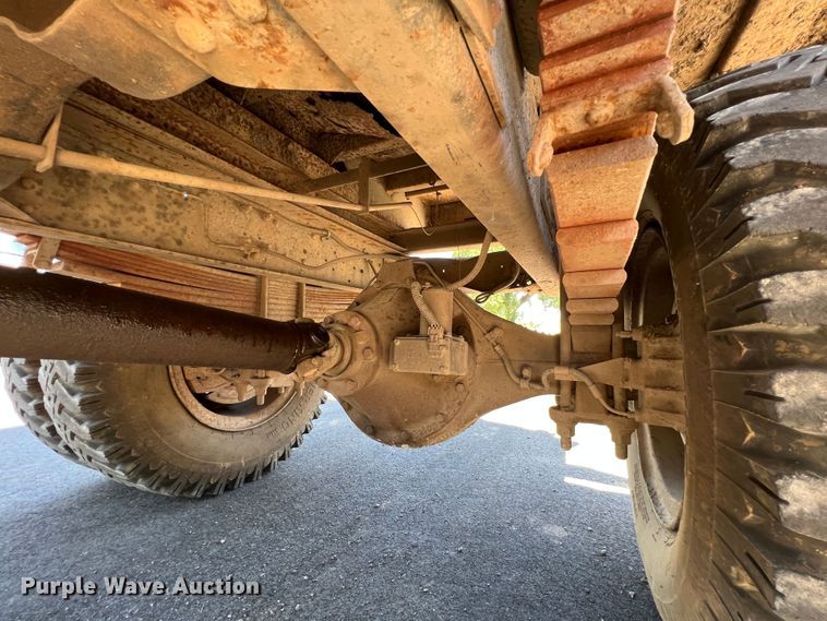 image for item JX9314 1991 Chevrolet Kodiak C5500  dump truck