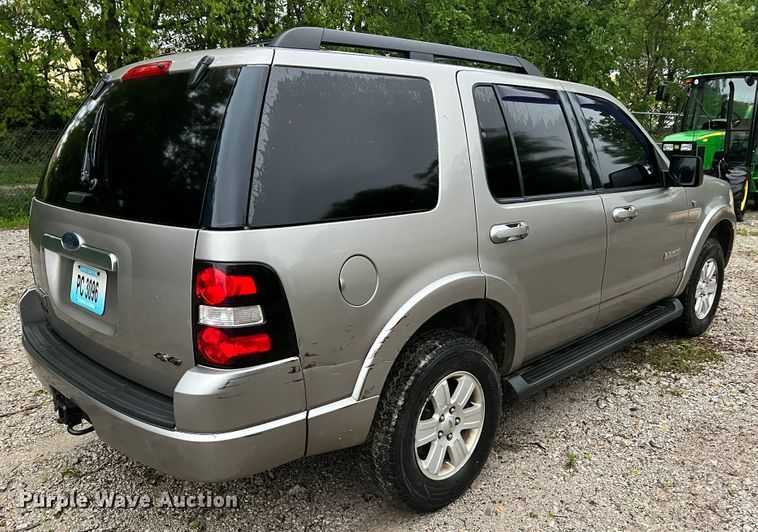 image for item KD9013 2008 Ford Explorer  SUV