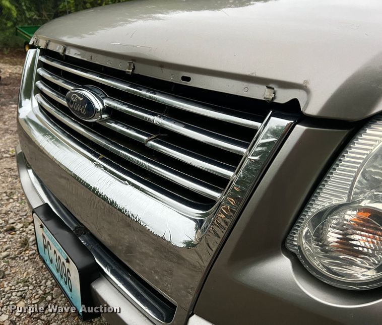 image for item KD9013 2008 Ford Explorer  SUV