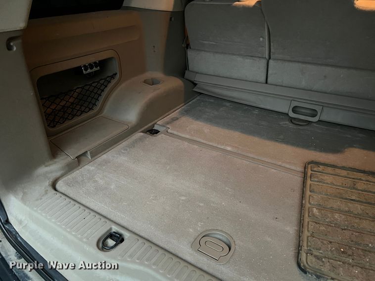 image for item KD9013 2008 Ford Explorer  SUV