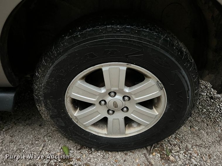 image for item KD9013 2008 Ford Explorer  SUV